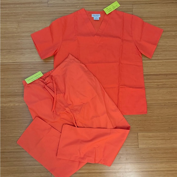 Natural Uniforms Scrub Set - NWT - Picture 4 of 4